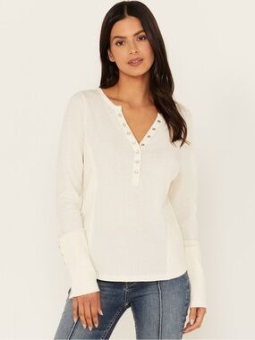IDYLLWIND🤍Henley Top